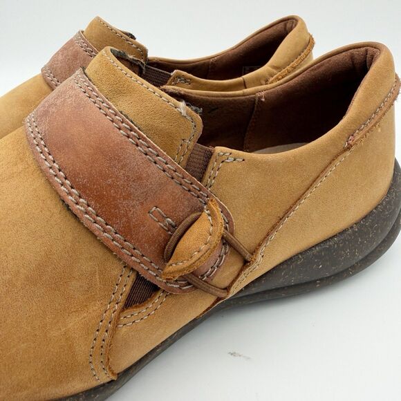 Clarks Roseville Dot Tan Leather Slip On Loafers Ultimate Comfort Women’s 8 - Picture 6 of 11